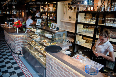 Gdansk. Restauracja Kubicki, ktora po ponad dwu letniej...