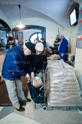 Gdansk. Urzad Miasta przy ul. 3 Maja. Akcja darmowego...