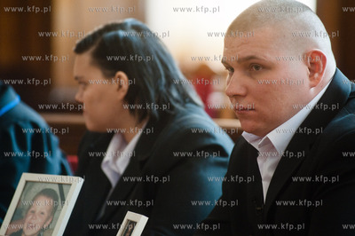 Sad Rejonowy w Gdansku. Rozprawa przeciwko Annie i...