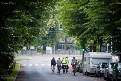 Politechnika Gdanska. Start wyprawy rowerowej do okola...