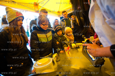 Gdansk. Targ Weglowy. V Festiwal Temparatury im. Fahrenheita.
Nz...