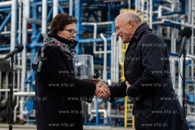 Gdansk. Wizyta Premier RP Ewy Kopacz w siedzibie Grupy...