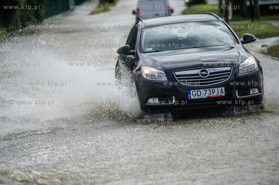 Gdańsk. Skutki silnych opadow, które przeszły nad...