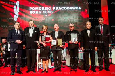 Gdańsk. Centrum konferencyjno-wystawiennicze Amber...