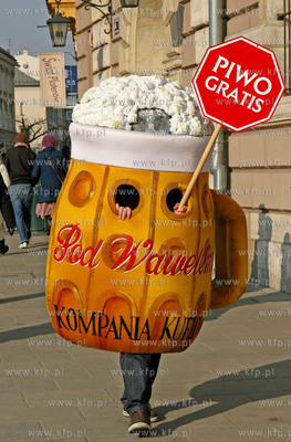 Krakow Nz. Reklama restauracji Pod Wawelem  12.02.2008...