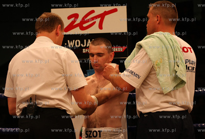 Gdynia, Gala boksu zawodowego. Nz. Damian Szot.
09.05.2009
fot....