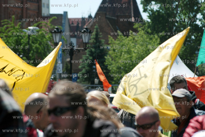 Najwieksza w Polsce uliczna demostracja rowerowa czyli...