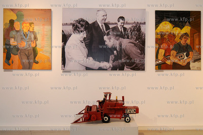 Muzeum miasta Gdyni. Wystawa Cudowne lata. Muzyka,...