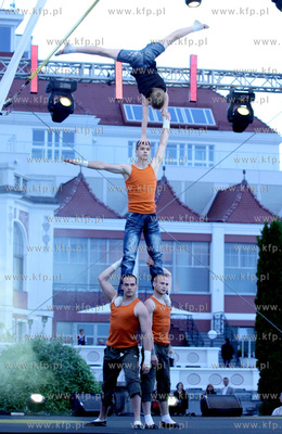 Molo w Sopocie. Sen Nocy Letniej w wykonaniu Teatru...
