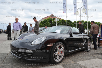 Plac Zdrojowy w Sopocie. Moto Show na Molo zorganizowany...