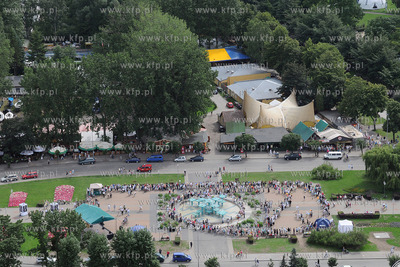 Gdynia. Skwer Kosciuszki. Wymiana zwyklych dwuzlotowek...