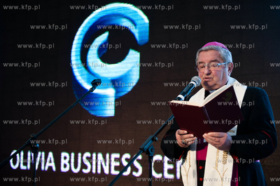 Uroczyste poswiecenie i wmurowanie kamienia wegielnego...