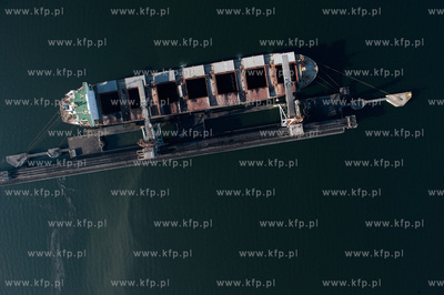 Port Polnocny w Gdansku z lotu ptaka. NZ Pirs Weglowy,...