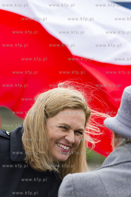 Gdynia. 9. rocznica katastrofy smoleńskiej. Uroczystość...