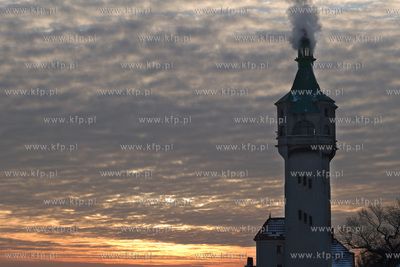 Zabytkowa latarnia morska w Sopocie o poranku.
22.01.2010
fot....