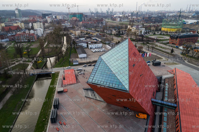 Gdansk, Muzeum II Wojny Swiatowej 8.04.2017 fot. Wojtek...