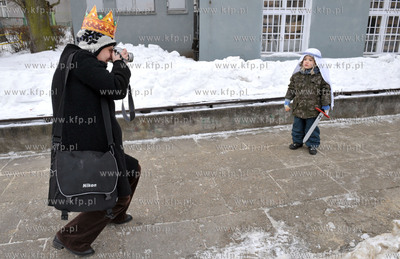 Orszak Trzech Kroli z okazji ich swieta. Pochod Trzech...