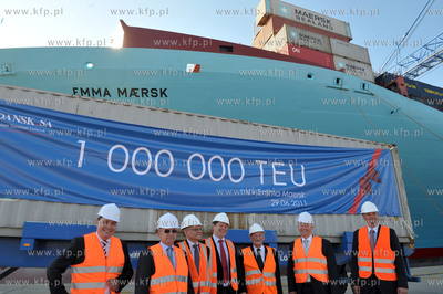 Do terminalu kontenerowego DCT w Gdansku zawinal statek...