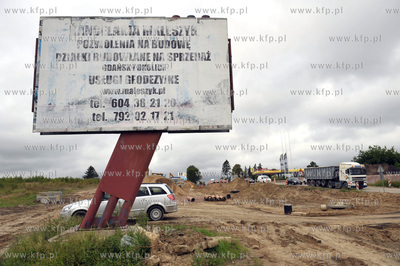 Budowa trasy WZ na ul. Kartuskiej w okolicach stacji...