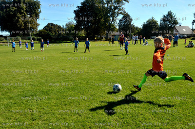 Otwarcie silowni zewnetrznej we wsi Sulmin na Kaszubach....