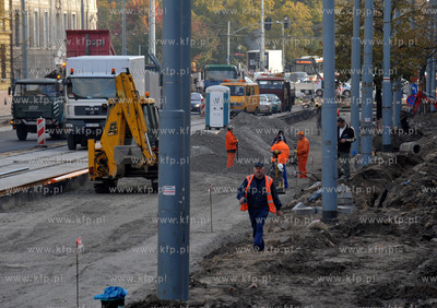 Gdańsk. Przebudowa torowiska tramwajowego na ul. Nowe...