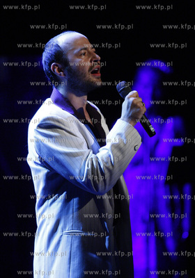 Gdynia. Teatr Muzyczny. Benefis Franciszka Walickiego...