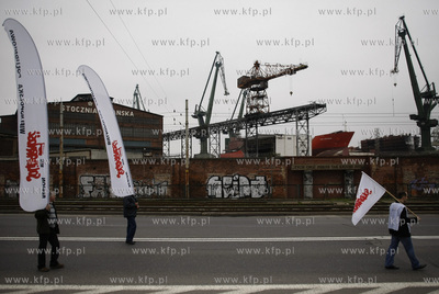 Gdansk. Demonstracja ponad 3 tys. zwiazkowcow z Grupy...