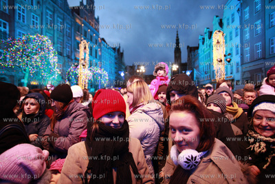 Gdansk. Dlugi Targ. Koncert Cała Polska śpiewa kolędy...