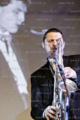 Gdańsk. Ratusz Staromiejski. Benefis saksofonisty...