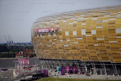 Gdansk Arena. Kibice wchodza na mecz mistrzostw europy...