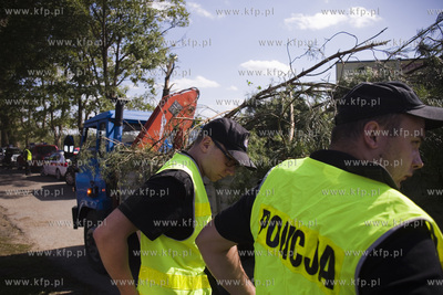 Rytel koło Chojnic. Centrum dowodzenia akcją pomocy...