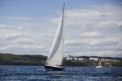 Gdynia.  Regaty o puchary: Komandora JKMW zorganizowane...