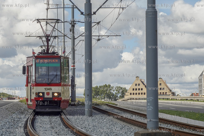 Tramwaj KONSTAL 105N (NA) na Podwalu Przedmiejskim...