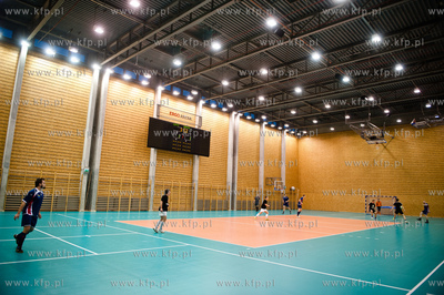 Gdansk. Pierwszy Walentynkowy Turniej halowej pilki...