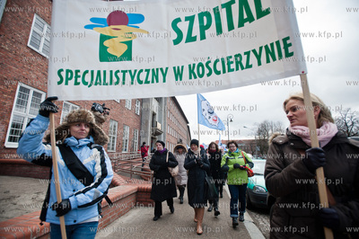 Gdansk. Protest zwiazkow zawodowych Szpitala Specjalistycznego...