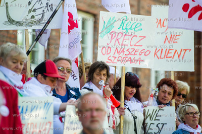Gdansk. Urzad Marszalkowski. Pikieta przeciwko prywatyzacji...