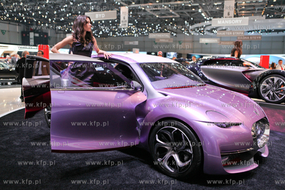 Targi motoryzacyjne w Genewie. Nz. Citroen Revolt
03.03.2010
fot....