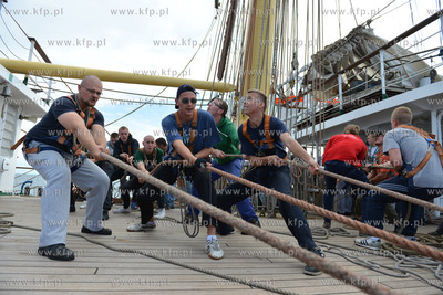Dzien na Darze Mlodziezy ze studentami Akademii Morskiej...