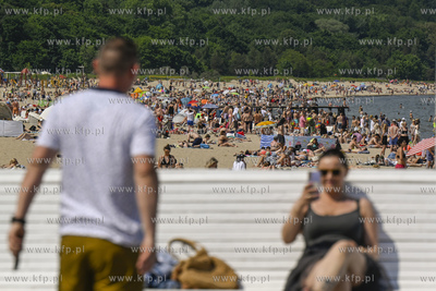 Sopot. Dlugi czerwcowy weekend. Tlumy turystow w Sopocie....