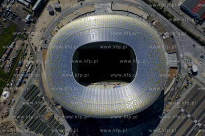 Gdansk, budowa stadionu PGE Arena z lotu ptaka. 06.06.2011...