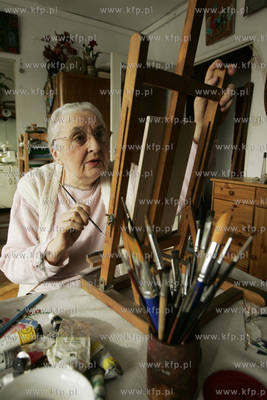 Lucyna Legut - Lucha - aktorka, malarka, pisarka. Na...