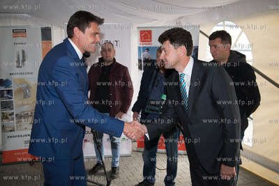 Otwarcie fabryki EKOINBUD w Gdansku. Nz ministrer sportu...