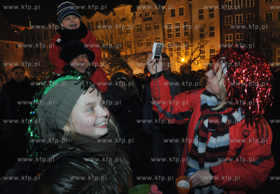Zabawa sylwestrowa na Targu Weglowym w Gdansku. Na...
