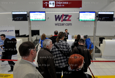 Promocyjny i oficjalnie pierwszy lot na trasie Gdansk...
