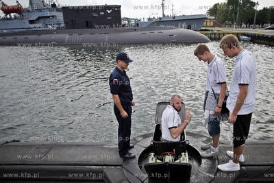 Wizyta koszykarzy kadry narodowej Polski Adama Waczynskiego,...