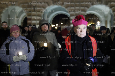 Miejska Droga Krzyzowa, zorganizowana po raz osmy przez...