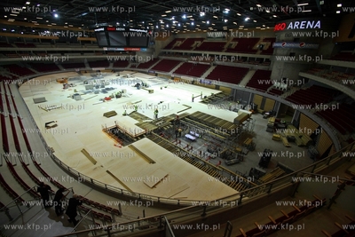 Przygotowania Ergo Areny do Halowych Lekkoatletycznych...