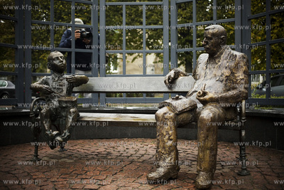Uroczyste odsłonięcie pomnika Guntera Grassa w Gdańsku...