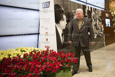 Europejskie Centrum Solidarności. Lech Wałęsa otrzymał...