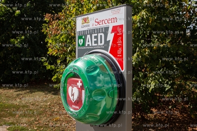 Defibrylator AED na Zaspie. Skrzyżowanie ul. Czarny...